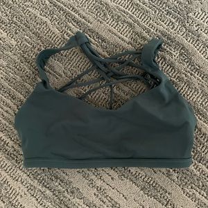 Lululemon sports bra